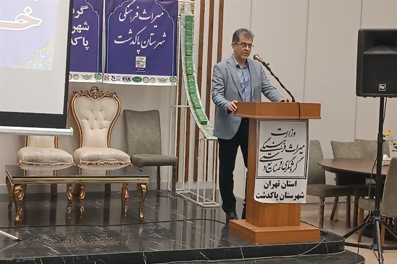 شهر فرودگاهی امام خمینی(ره) باید از معبر به مقصد گردشگری تبدیل شود