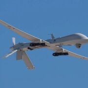 پهپاد جاسوسی آمریکایی MQ-1 در دهانه تنگه هرمز ساقط شد